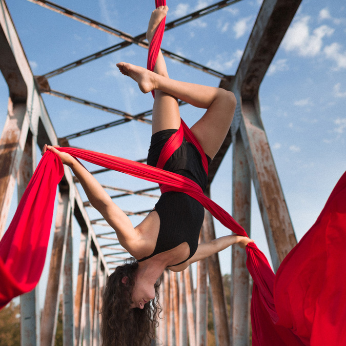 Zajęcia dla dzieci Aerial Dance Kids - taniec w powietrzu, początkujący w Warszawie