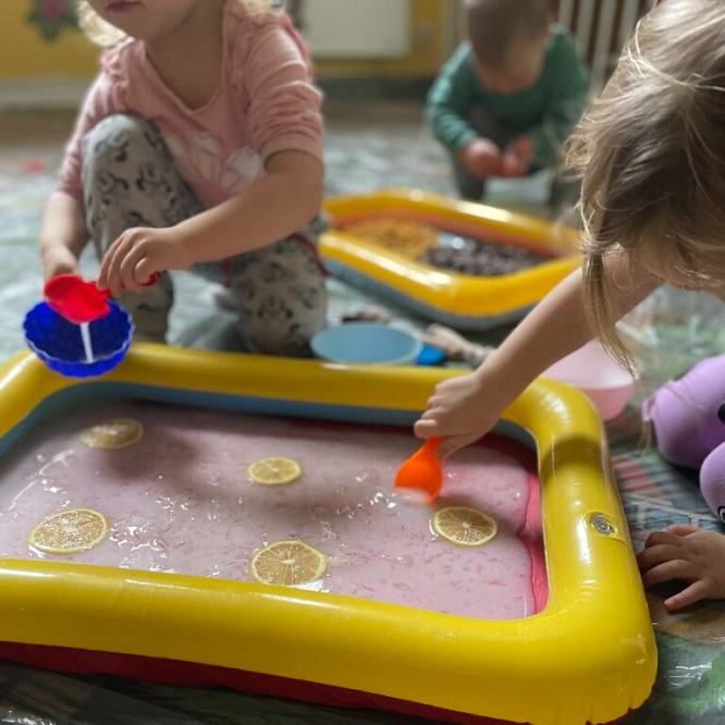 Zajęcia dla dzieci Multisensorki w Warszawie