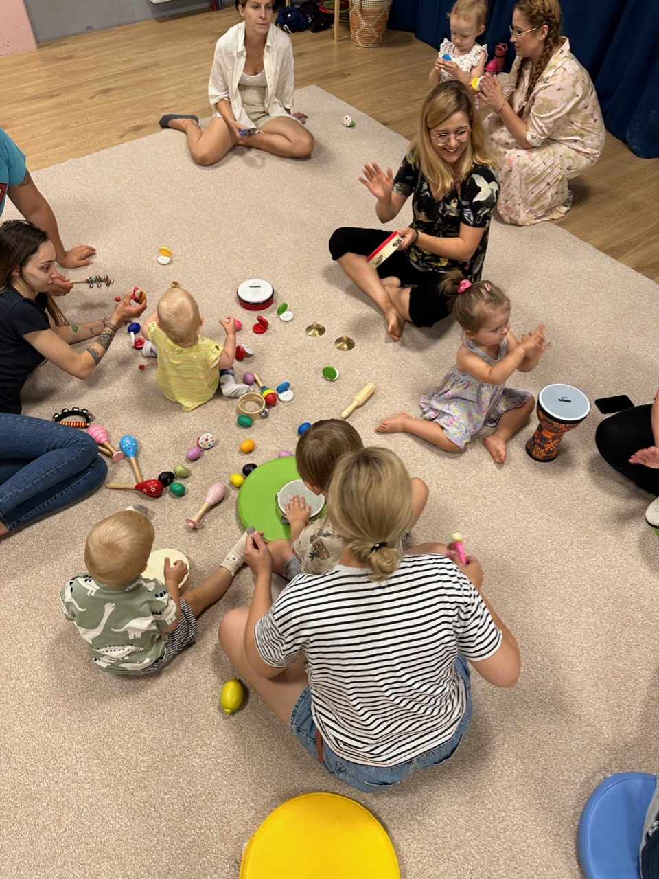 Zajęcia dla dzieci MUSICAL FAMILIES (0-4 lata) zajęcia w duchu POMELODY w Warszawie