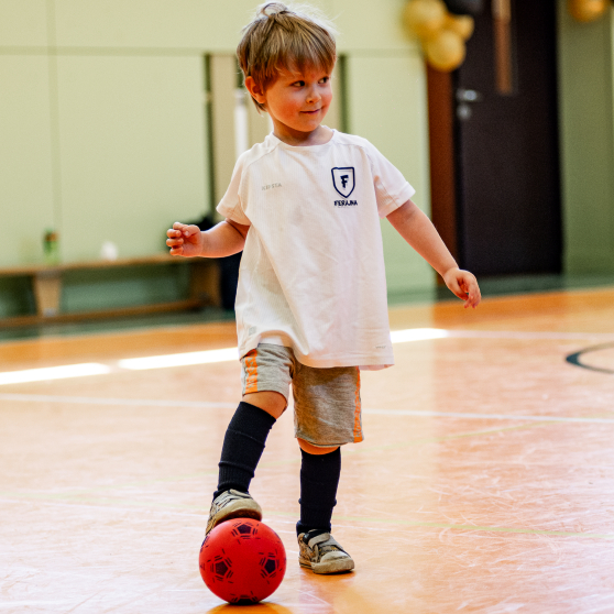 Zajęcia dla dzieci Piłka nożna, roczniki 2022-2023 w Warszawie