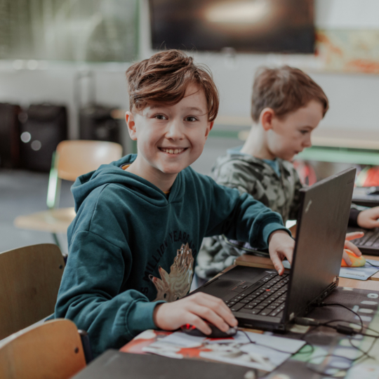 Zajęcia dla dzieci Pogramowanie w świecie minecraft z językiem angielskim  w Warszawie